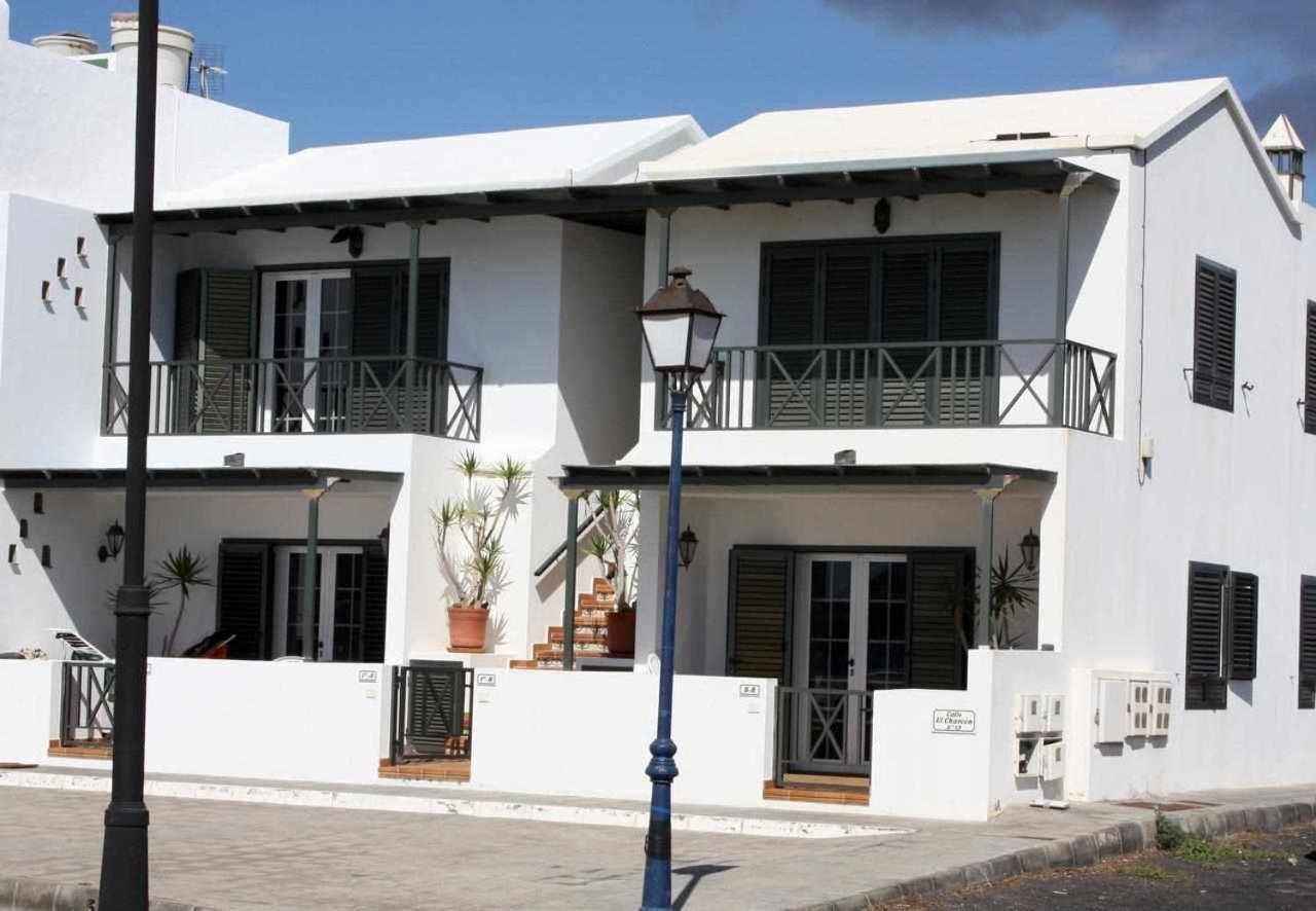 Apartamentos El Charcon Arrieta  Buitenkant foto